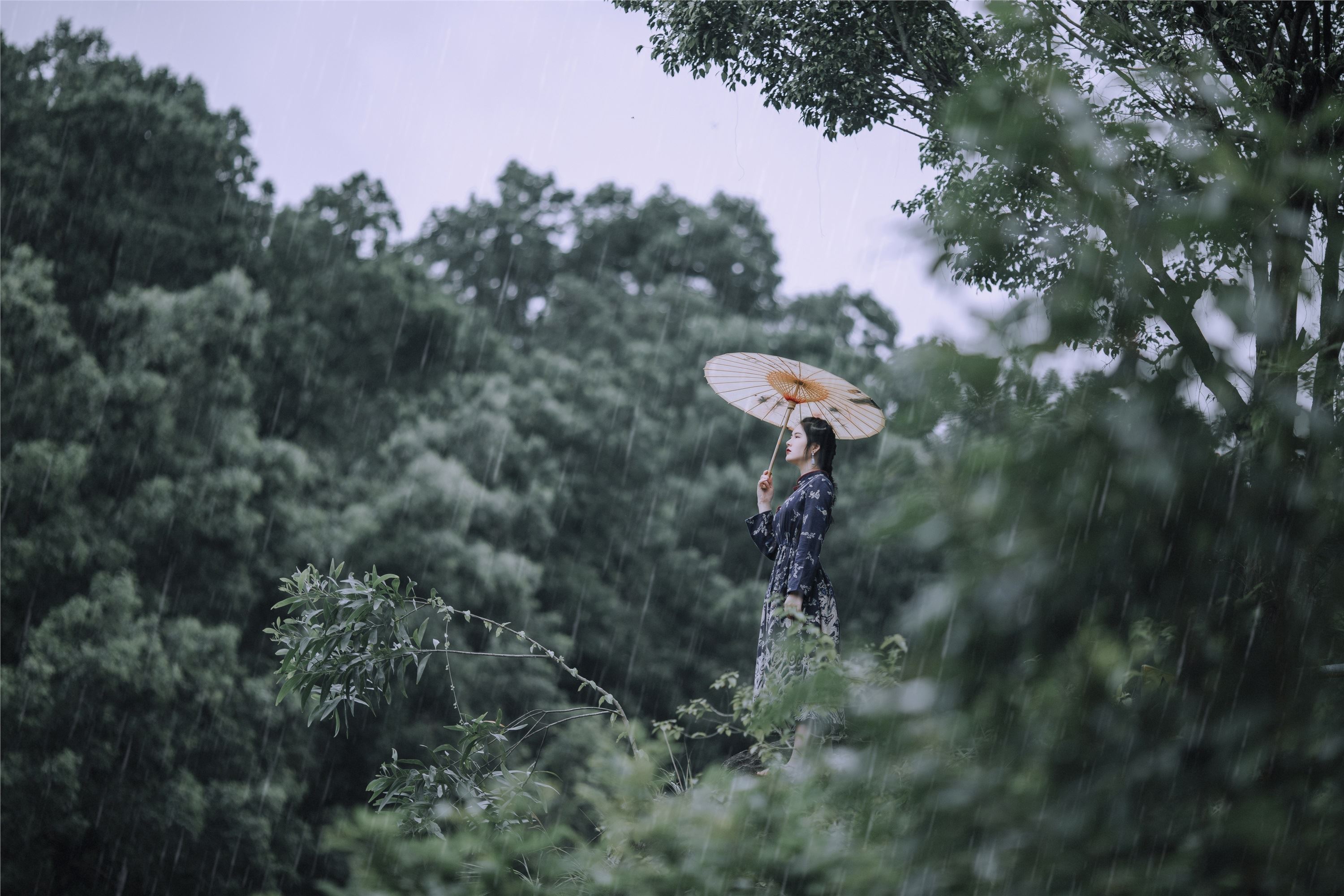 YITUYU艺图语 2021.08.28 山雨 夏天